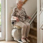 Monte-escalier pour escalier courbe